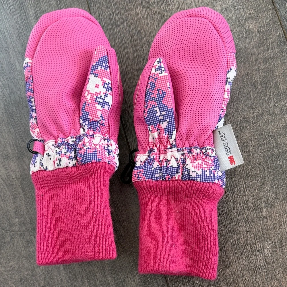 Pink and Purple Patterned Kids Mittens - perfect for skiing and snow play!